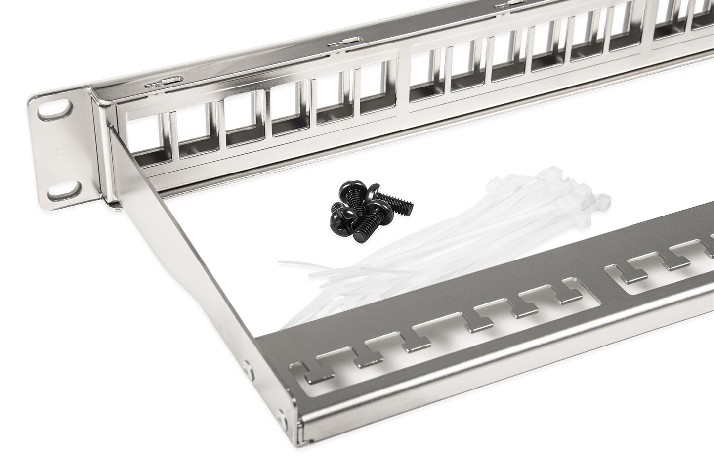 Paneeli-kupari FTP, ei liittimiä "LD" KS 24x 19" 1U harmaa Keystone