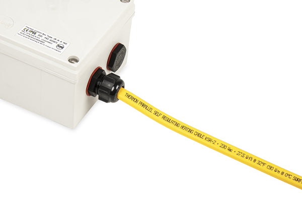 M25-läpivientiholkit ja sokeat tulpat Kuva - 1