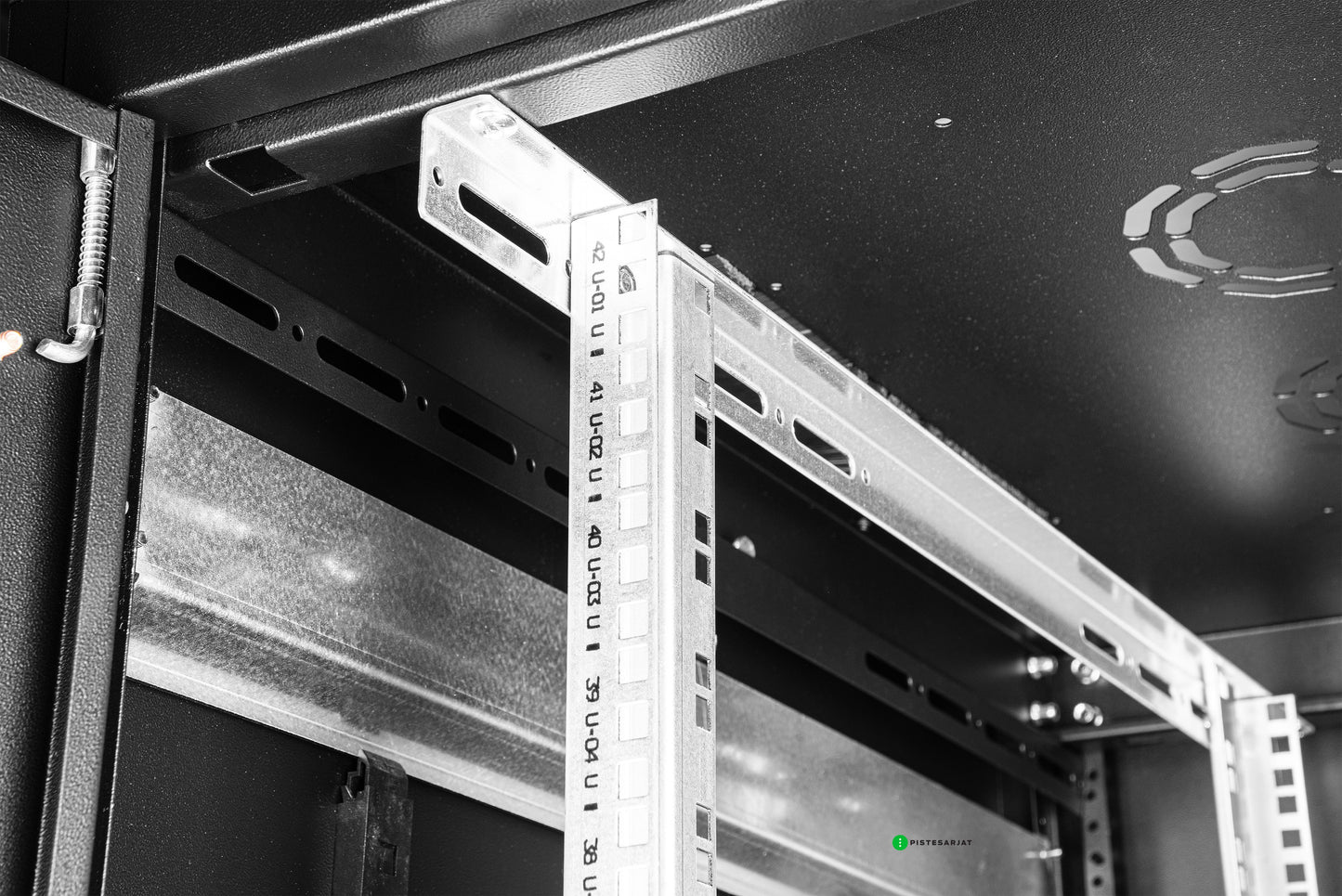 PST RACK Lattiakaapit 12-47U Kuva - 6