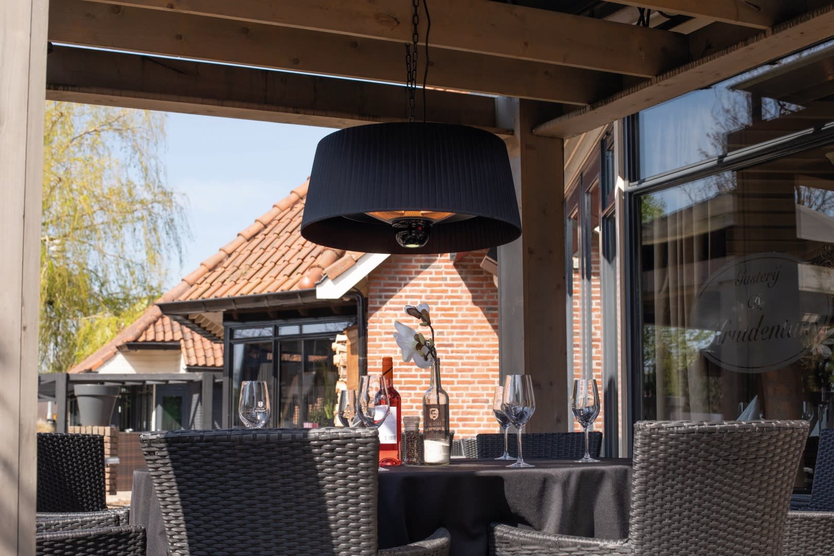 Infralämmitin Sunred Bright Artix Hanging Black 1800w IP24 Kuva - 5