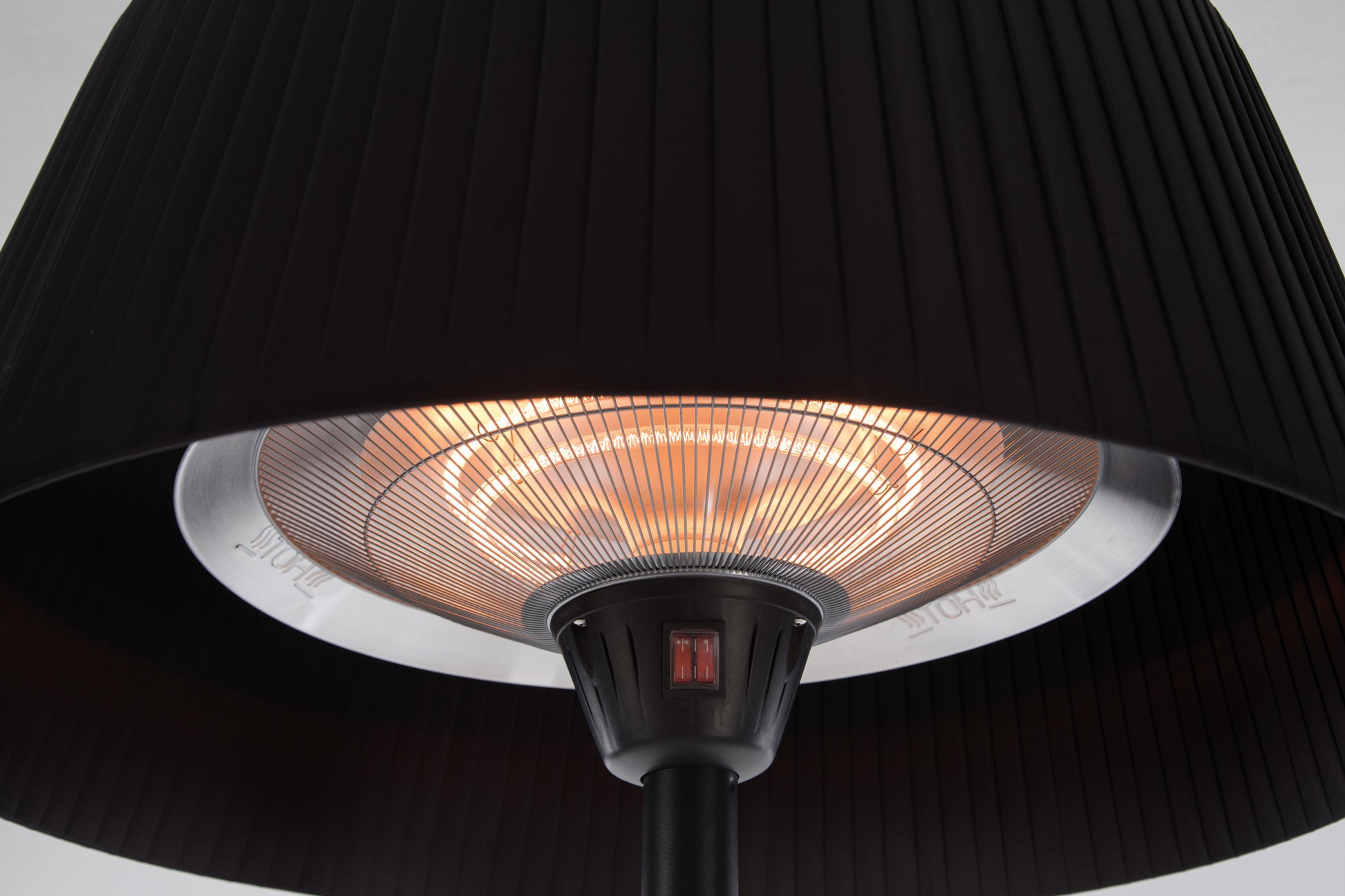 Infralämmitin Sunred Bright Artix Standing Black 2100w IP44 Kuva - 2