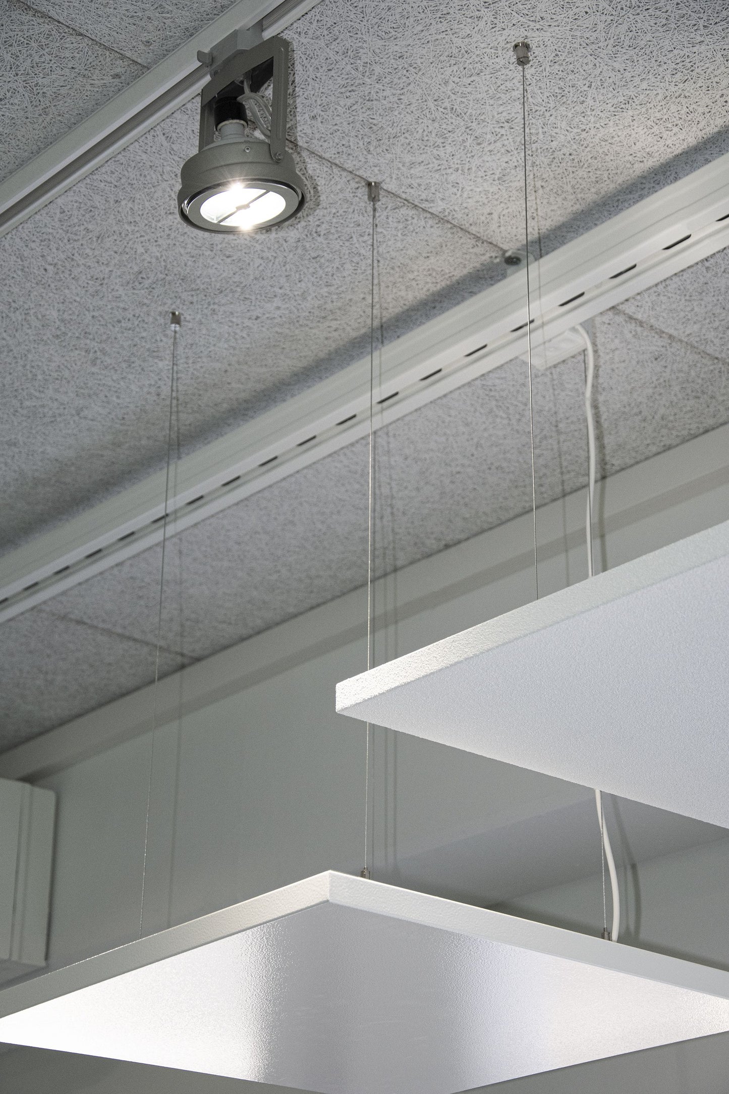Vaijeri ripustus säteilijöille 2m Cable suspension set for Basic, GS, S+ Kuva - 4